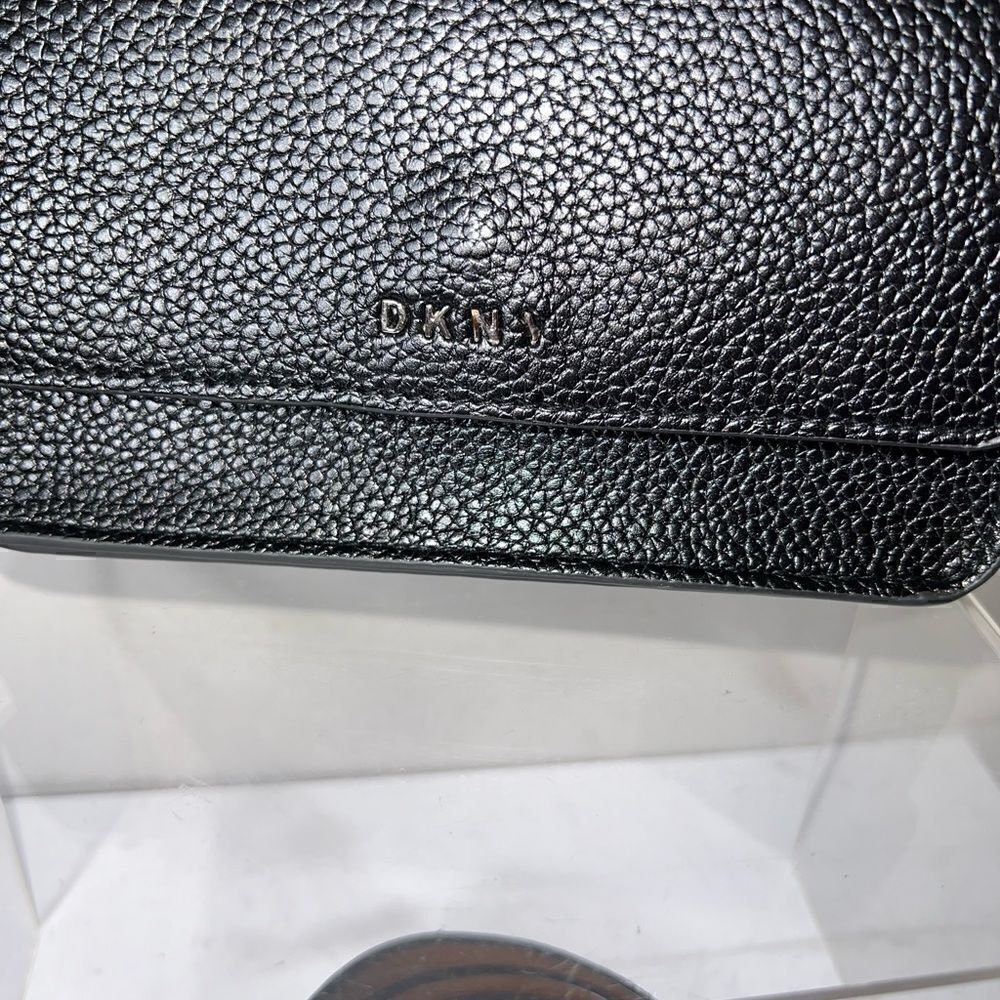NWOT DKNY Leather Belt Bag - Picture 5 of 10